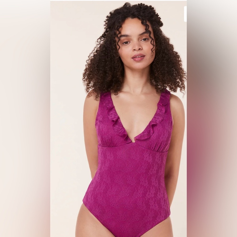 NWT Andie Women’s Nemale Floral Lace Pink One Piece Swimsuit  Size: XL